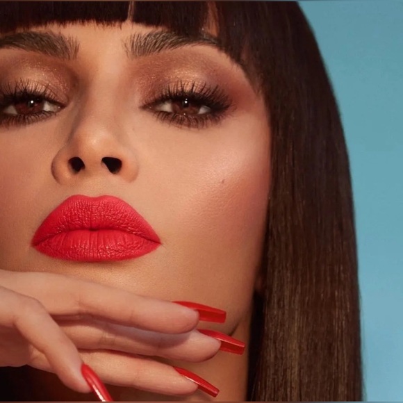 NWT KKW Beauty Crème Lipstick Hot Sauce Limited Edition - Picture 2 of 3